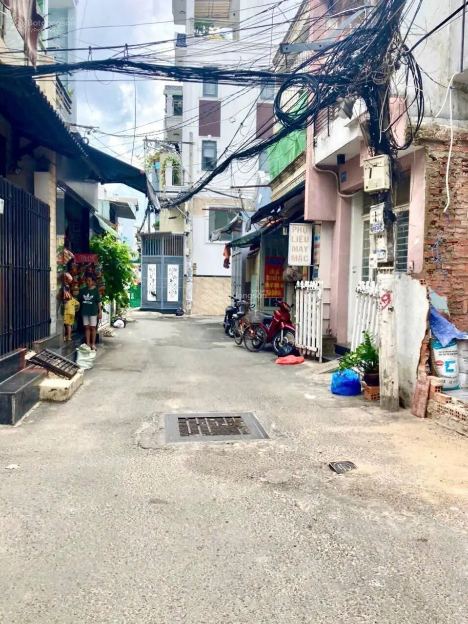 Nhà xây mới 100% đường Phạm Văn Chiêu, Gò Vấp, hẻm 6m thông, 6.3 tỷ còn TL. LH ngay: 0906 435 ***