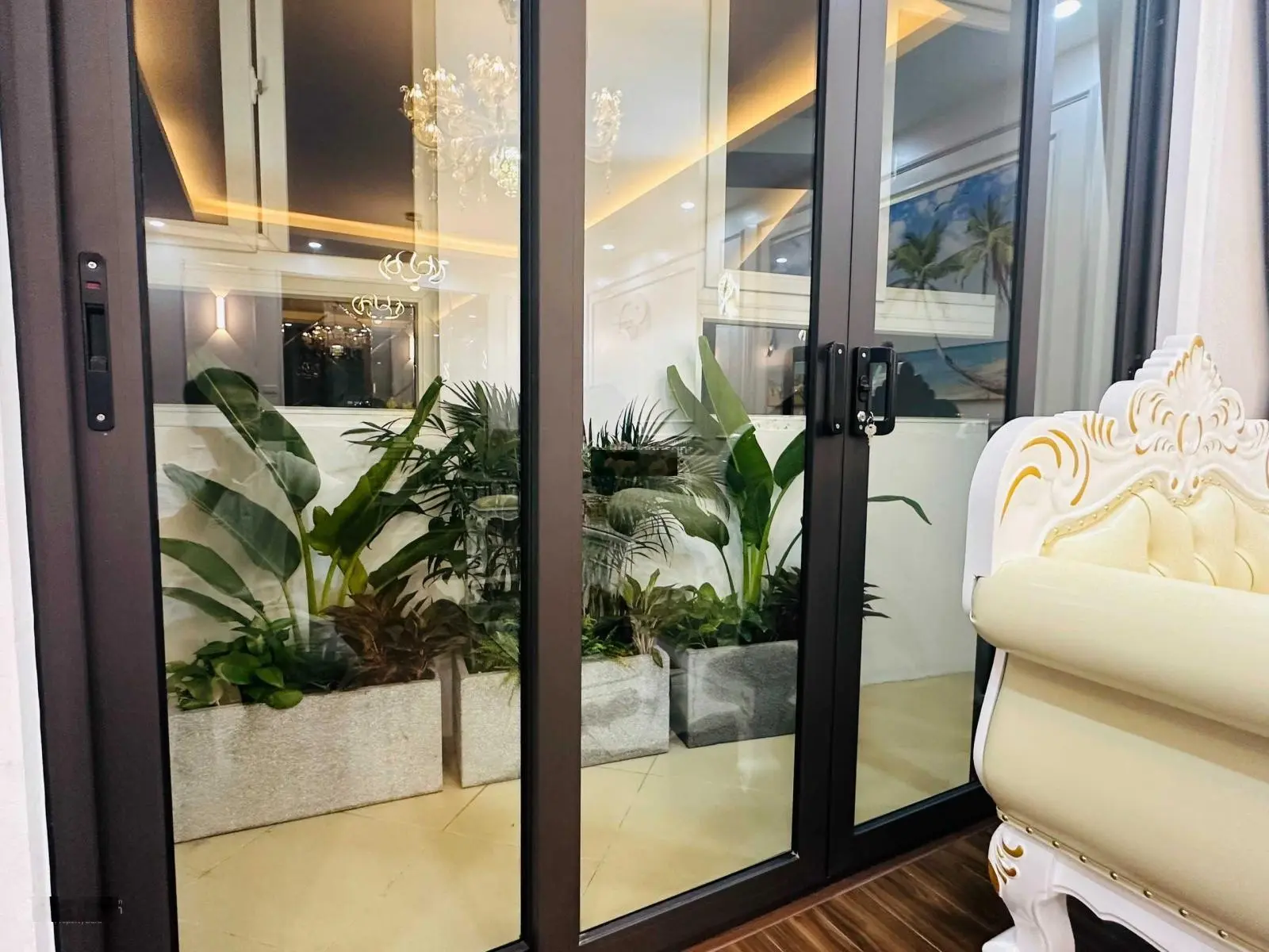 Bán CH 98m2 2N2W giá 6.25 tỷ tòa Chelsea Park phố Trung Kính, P Yên Hòa, Cầu Giấy