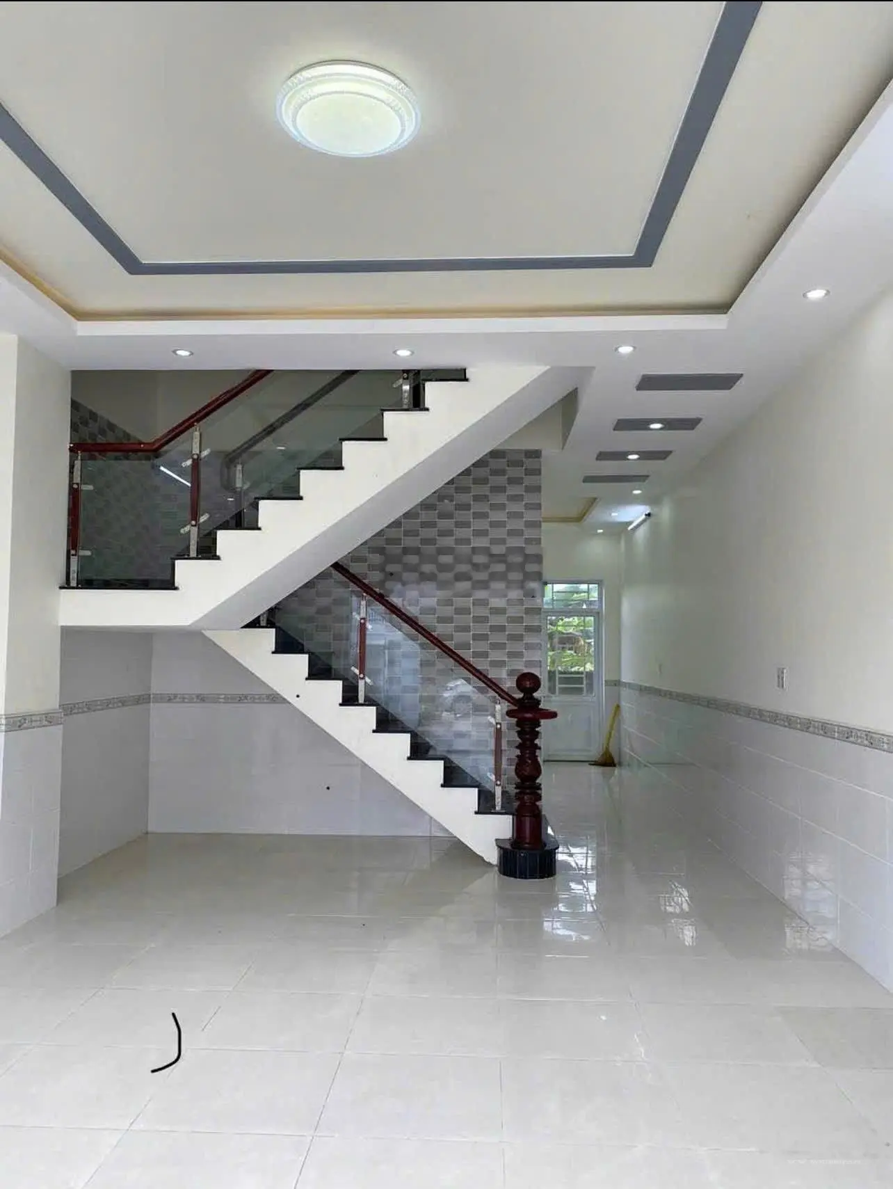 Siêu Hot Đinh Đức Thiện chỉ 1tỷ250tr