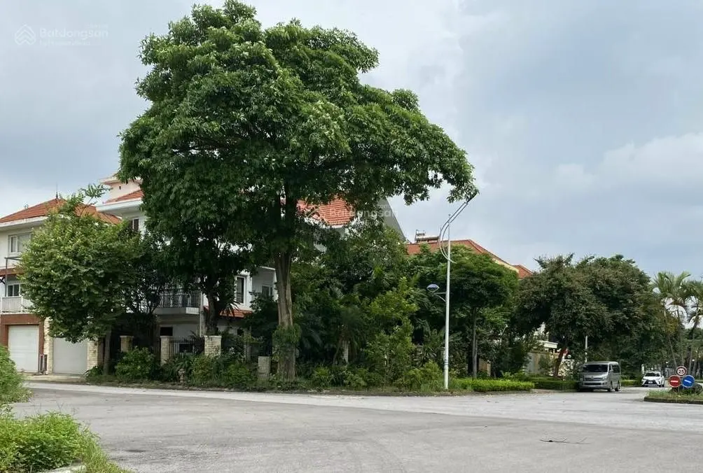 Đại đô thị cả Hà nội có, duy nhất KĐT Quang Minh nằm kề Sân bay. Gọi chính chủ trang bìa!