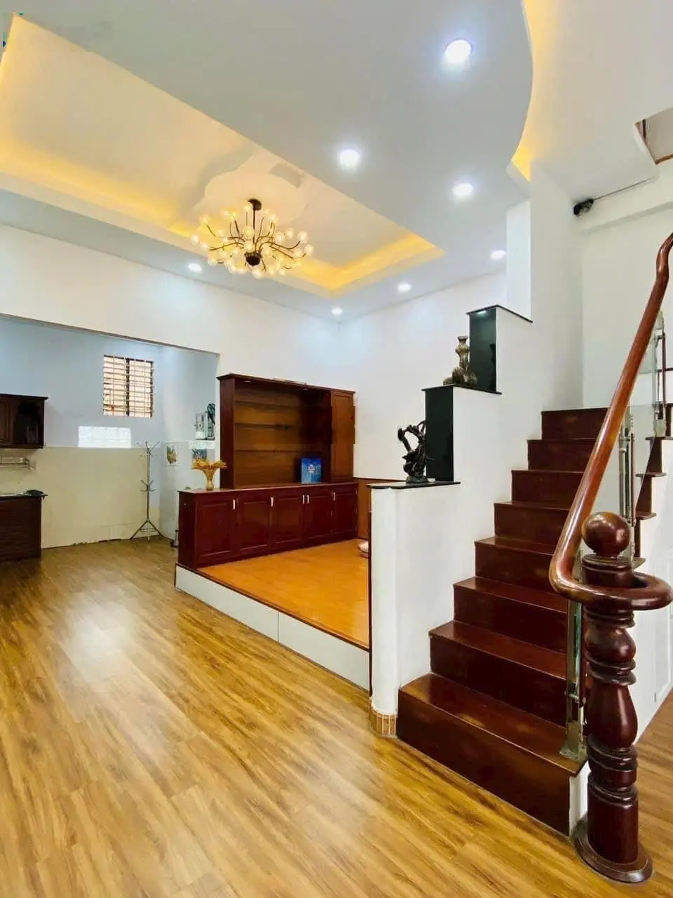 Bán căn nhà 67,1m2 đường Bùi Quang Là, P12, Q Gò Vấp giá bán 2tỷ800. Gần emart, trường học, hẻm 6m