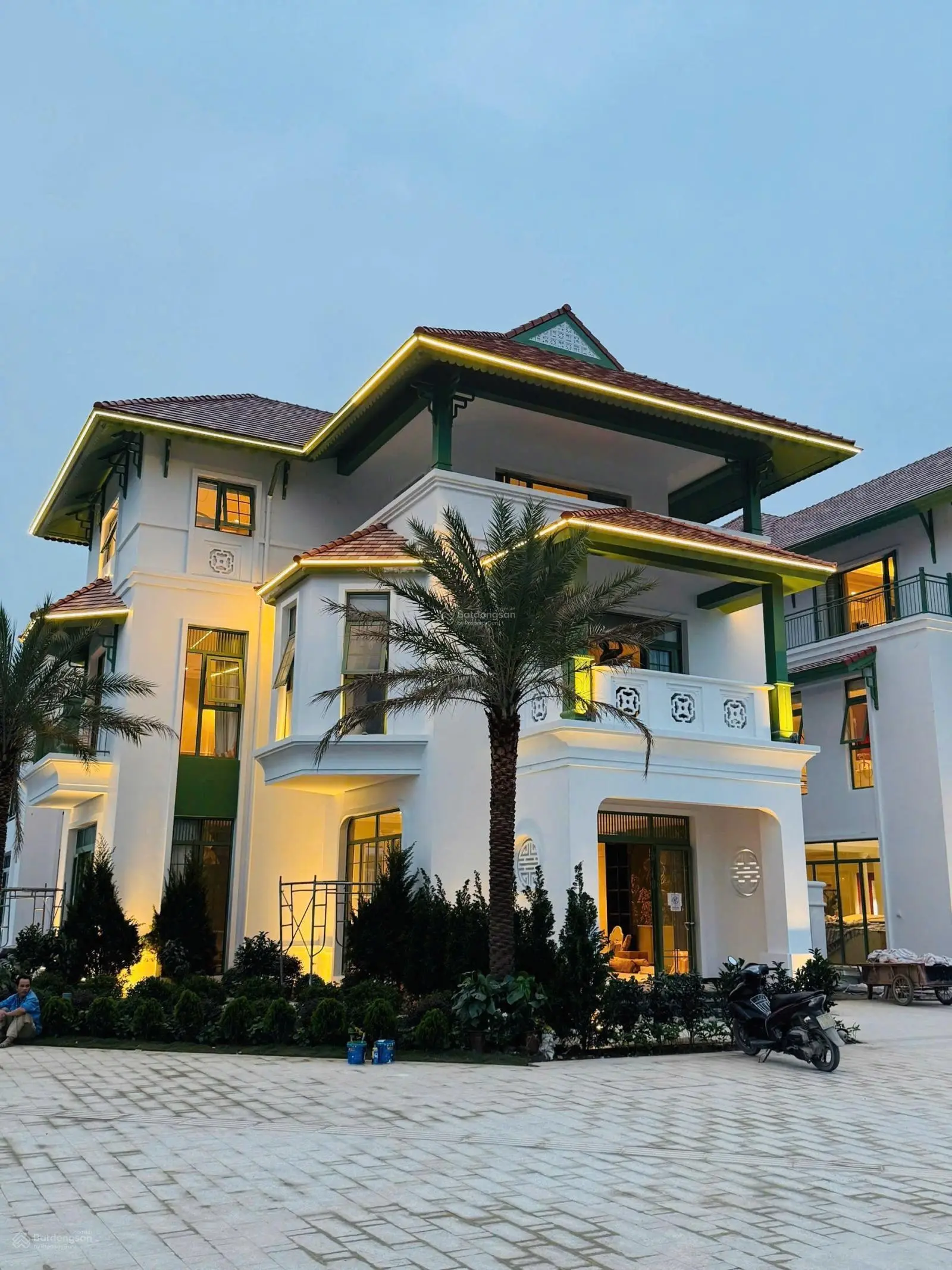 Chính chủ cần bán căn liền kề c10-17 xẻ khe, gần chính nam, công viên lễ hội, giá rẻ