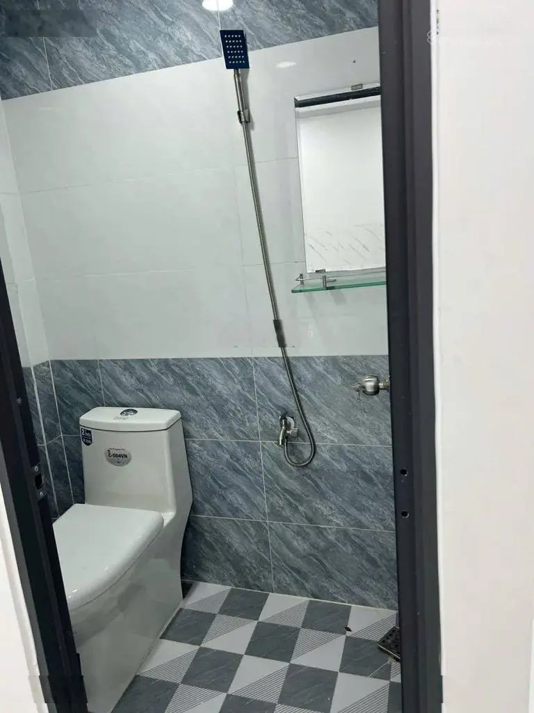Bán nhà riêng 609 Nguyễn Ảnh Thủ, 1,09 tỷ, 16m2, giá siêu hời, đẹp, nhiều tiện ích