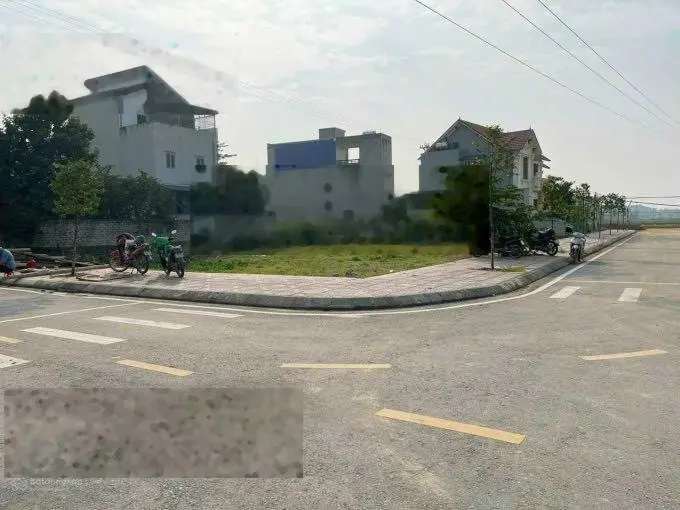 Cần bán đất MT Ngô Gia Tự .TP Thủ Dầu Một . Bình Dương . Thanh toán 500triệu sở hữu ngay lô đất đẹp