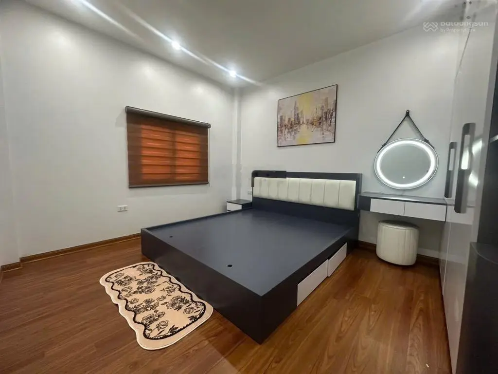 Bán nhà ngõ 462 ngọc thụy phân lô ô tô vào nhà nhà đẹp 4 tầng khu dân trí cao an sinh tuyệt vời