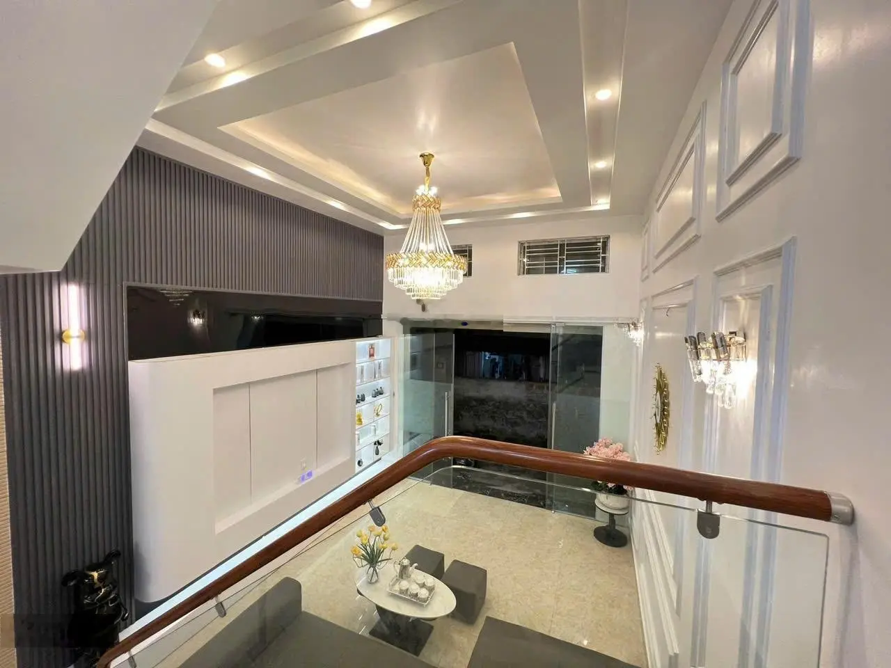 Bán Nhà phố Chợ Hàng 0931 501 ***