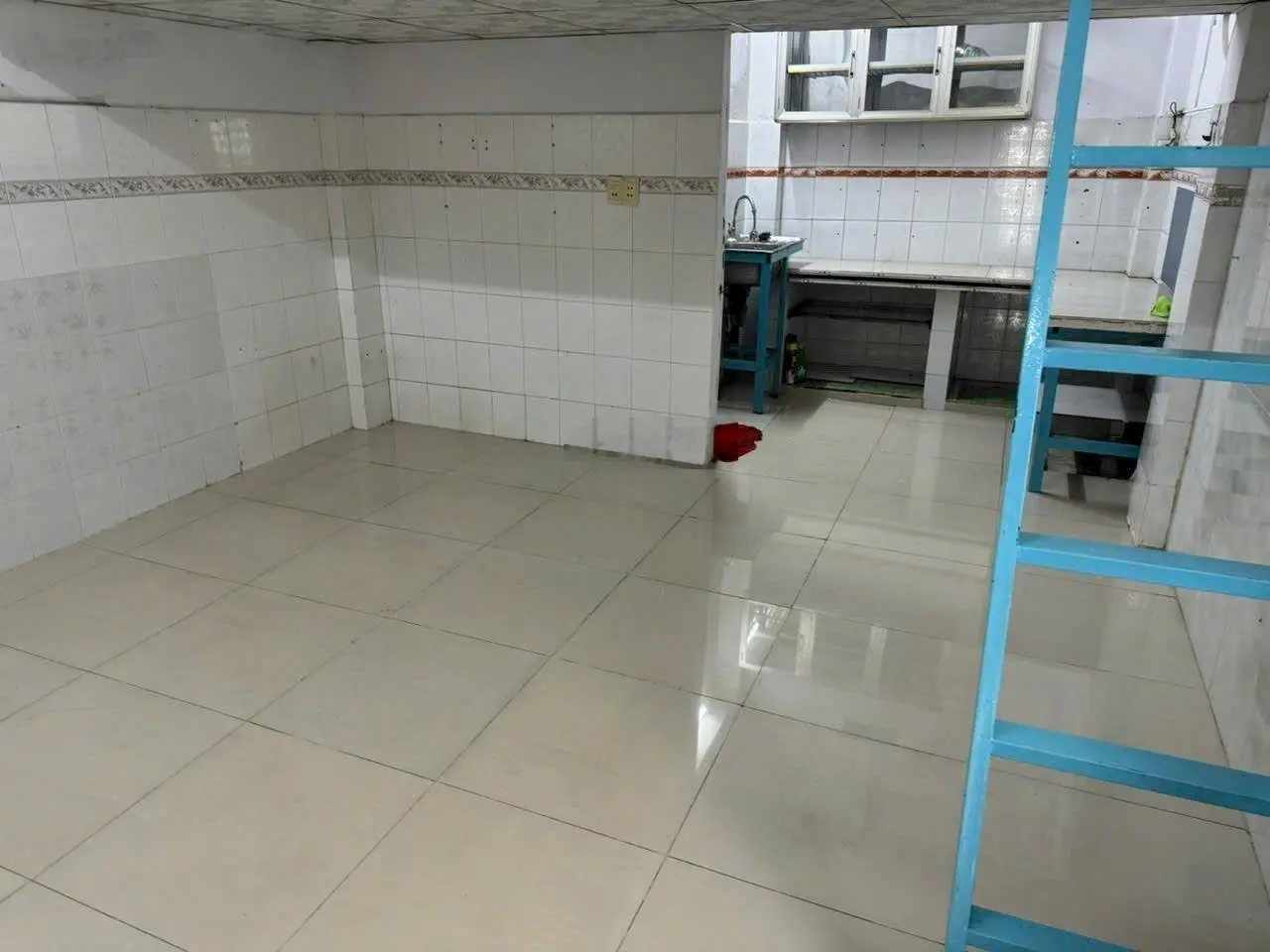 Bán NR 4PN + 2WC tại Đường 3, Hiệp Bình Phước, Thủ Đức, 7 tỷ, 75m2, đẹp, thu nhập 8tr/th