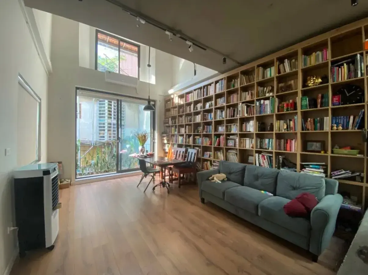 Nhà KTS cực đẹp - 70m2 - 4T - oto vào nhà - nở hậu - ngõ 192 Giải Phóng - Phương Liệt