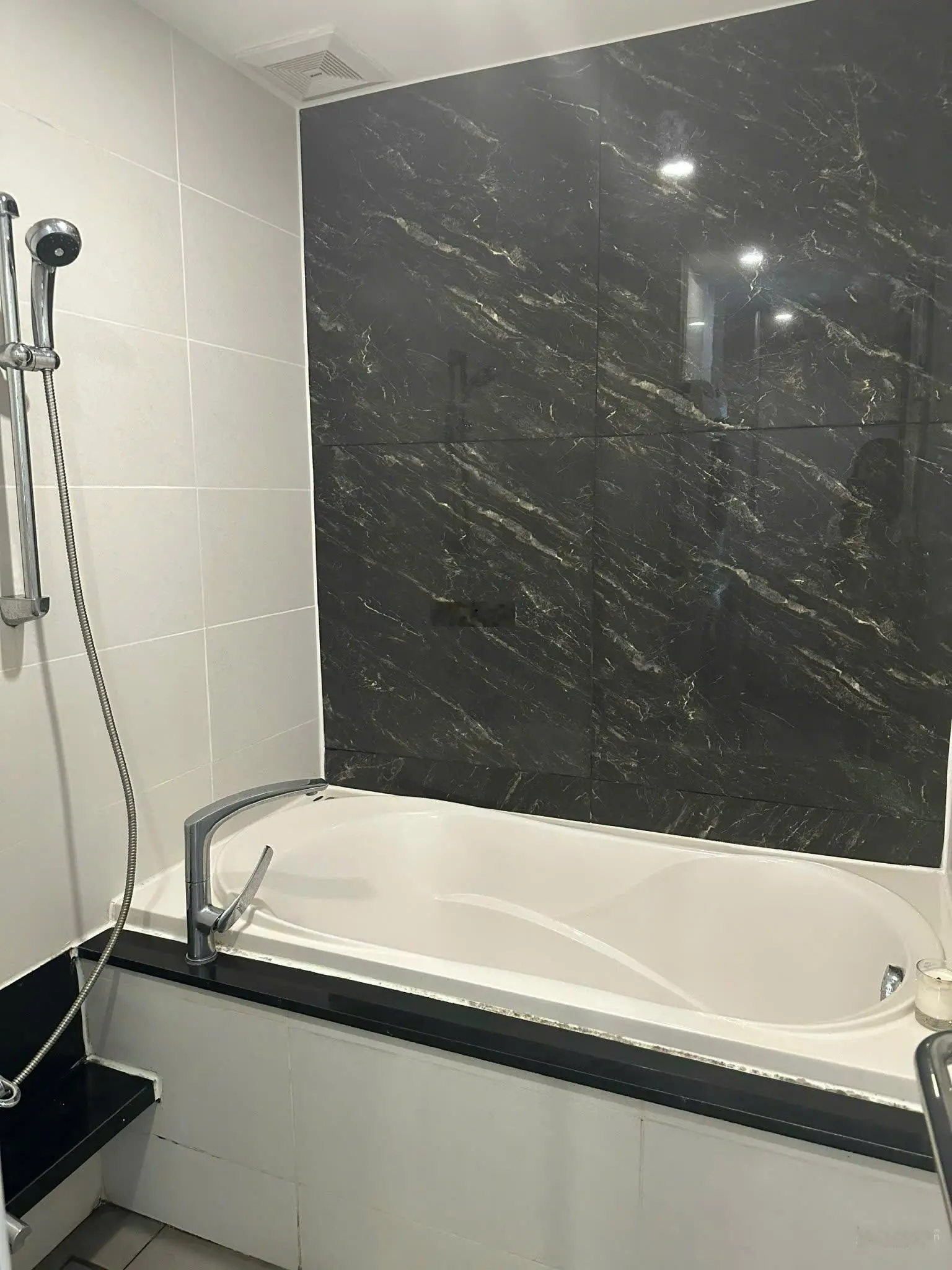 SIÊU PHẨM - ĐỘC QUYỀN căn góc 2006 Hiyori 2PN 66 m2 full nội thất xịn sò, cho thuê 30tr/tháng