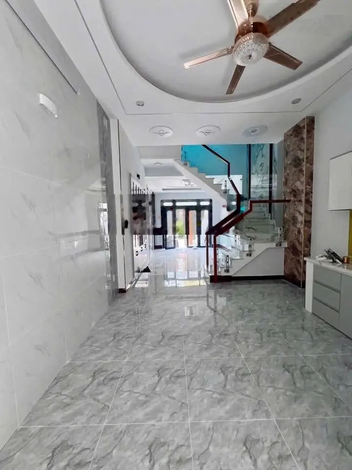 Nhà mới 62m2 khu phân lô -3 tầng - 3pn - đường 8m - g.i.á nhỉnh 7tỉ
