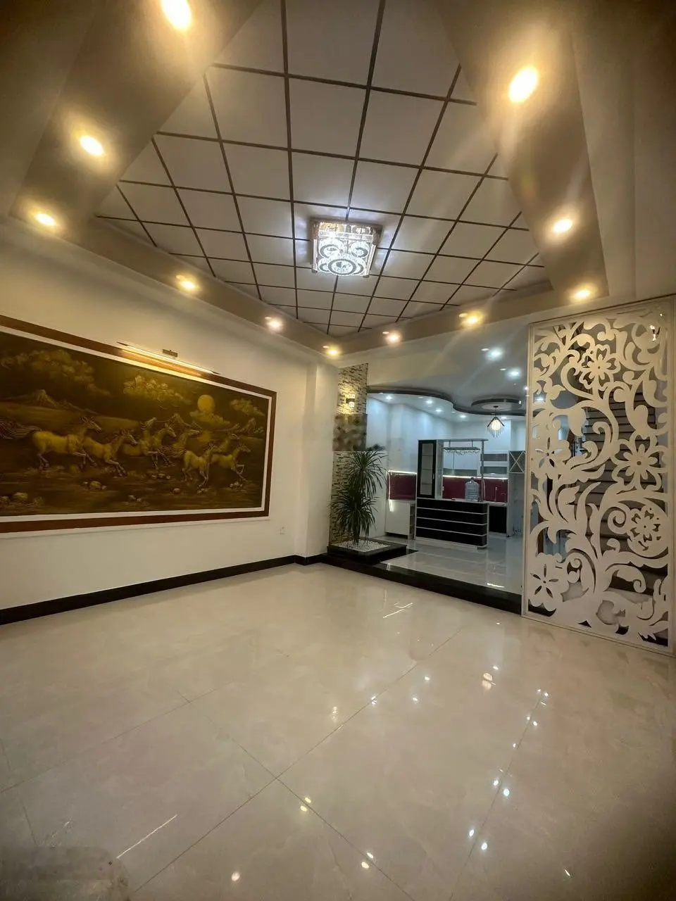 Bán nhà 3 tầng, 3 mê mặt tiền Lê Quảng Chí, đường 10m5