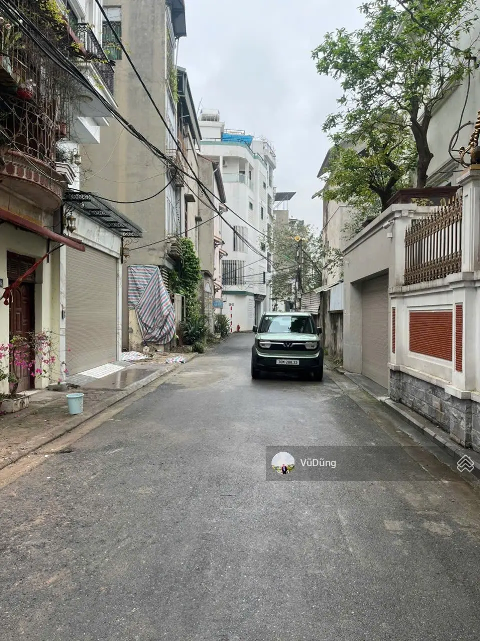 Bán nhà phố Tư Đình, Cổ Linh DT 62M2, MT 4,5M, 8 Tầng, Gara 7 chỗ, Thang máy, Vỉa hè ô tô tránh.
