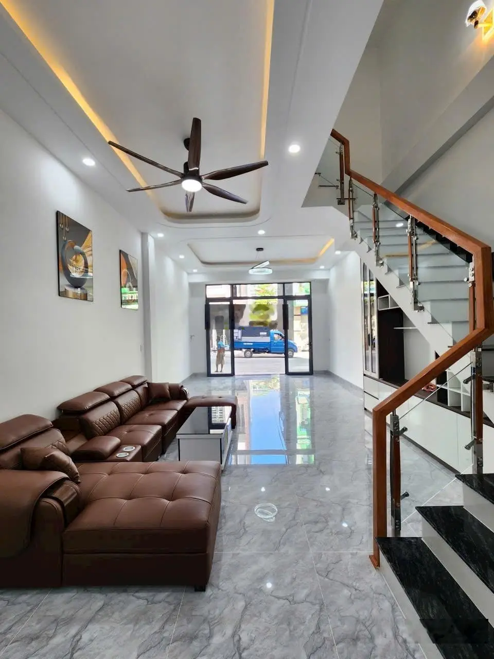 3ty6 nhà mới, DT 4,7x14 (64,5m2) 1 trệt 2 lầu 4PN gần vòng xoay An Phú
