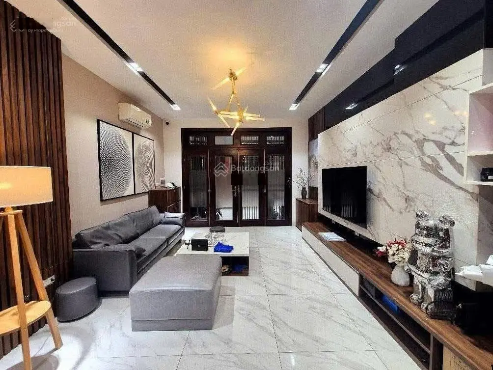 Nhà đồng mai ôtô đỗ cổng gần trường học 3.1tỷ