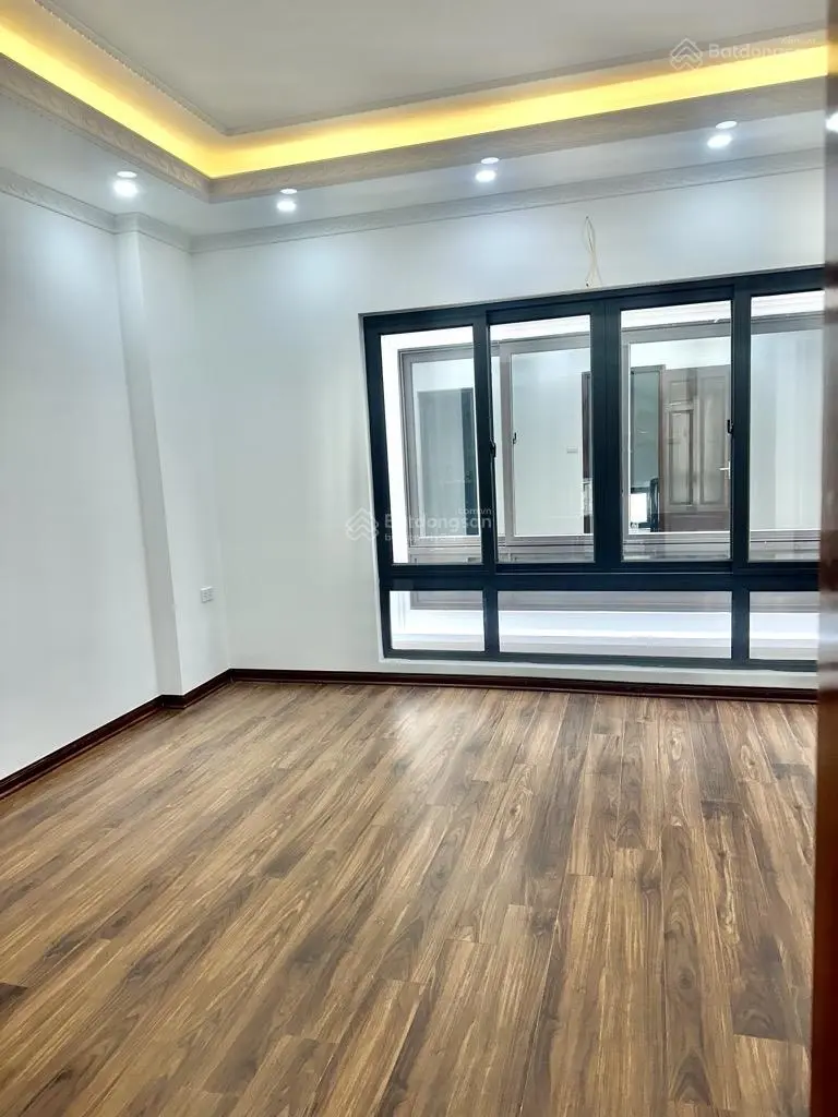 Bán nhà Đại Từ, Hoàng Mai, nhà mới sẵn nội thất, DTSD thực 36m2, 6.1 tỷ