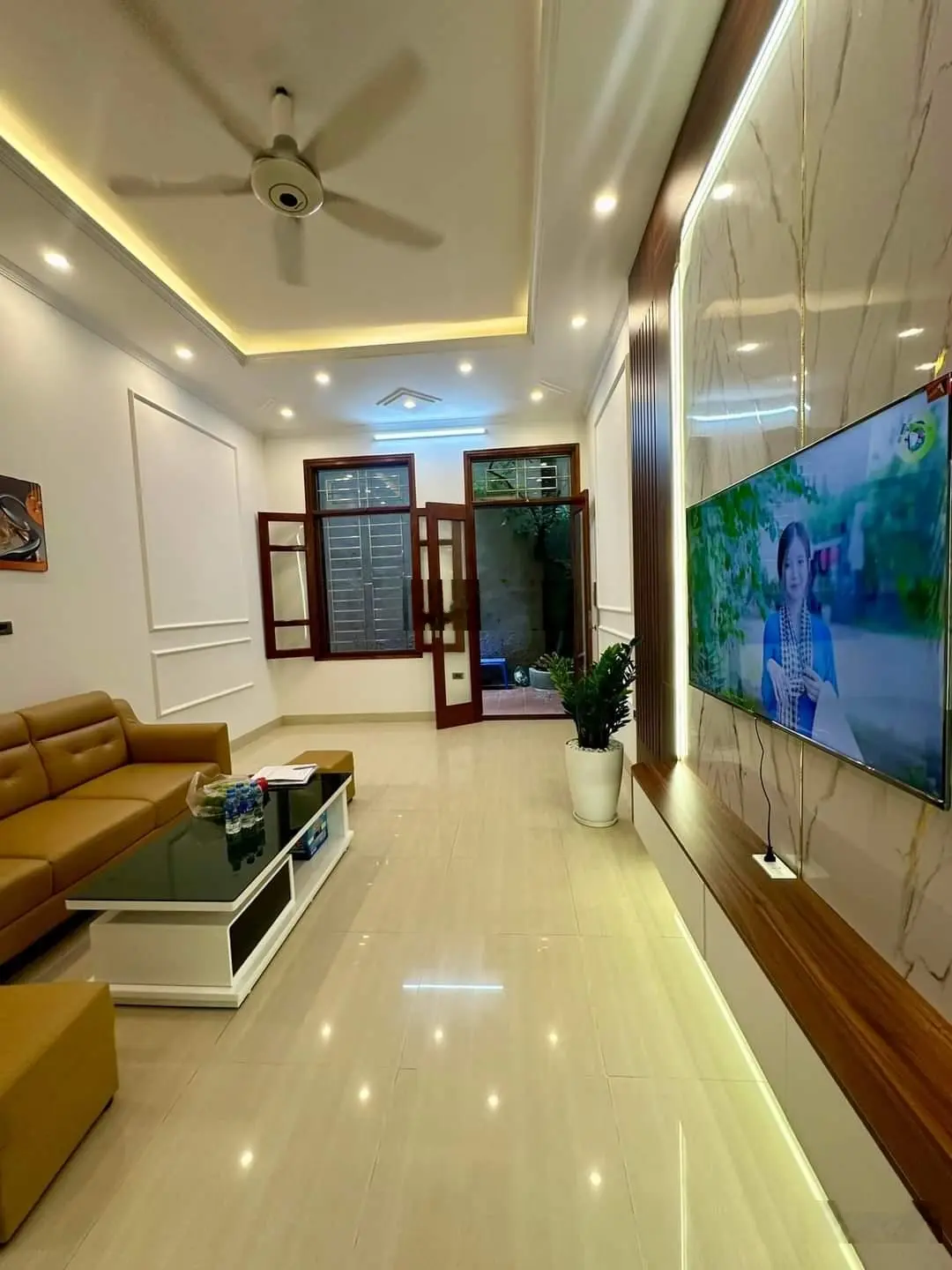 Bán nhà 46/50m2 x 4m x 5 tầng lô góc, ngõ 3m thoáng, nhà đẹp ful nội thất, Q. Thanh Xuân nhỉnh 8 tỷ
