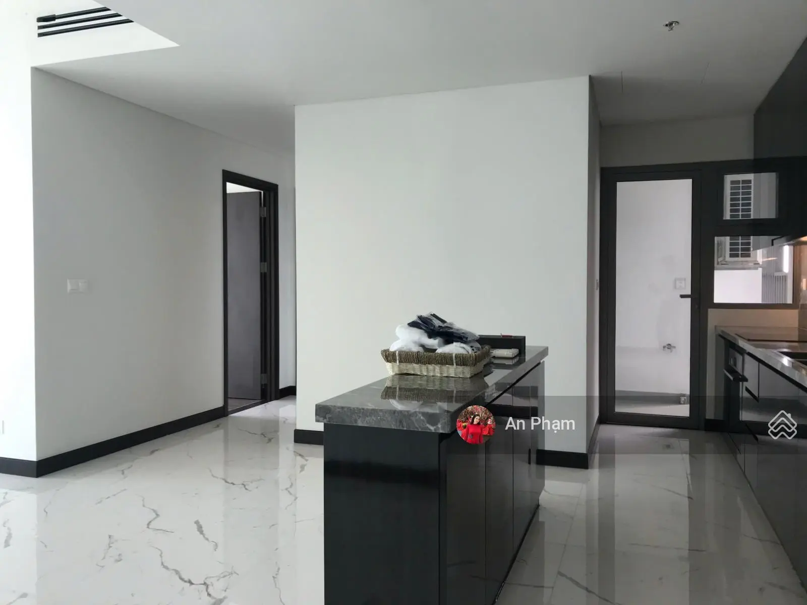 Bán Empire City 2PN view hoa hậu tầng cao hàng hiếm. View Bitexco, quận 1