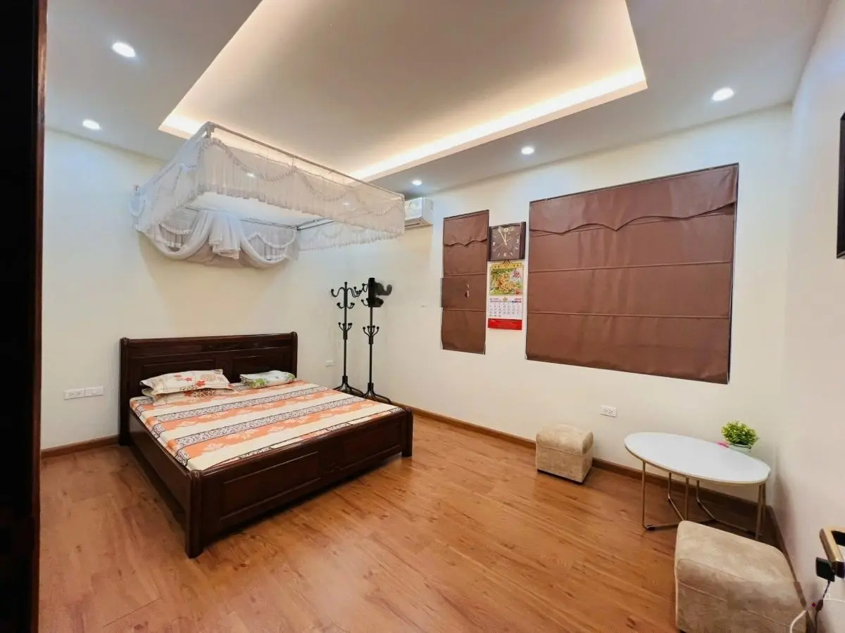 Phân lô Đặng Văn Ngữ, ngõ nông thông, gần phố, nhà dân chắc chắn, 2 thoáng, ở luôn, 72m2