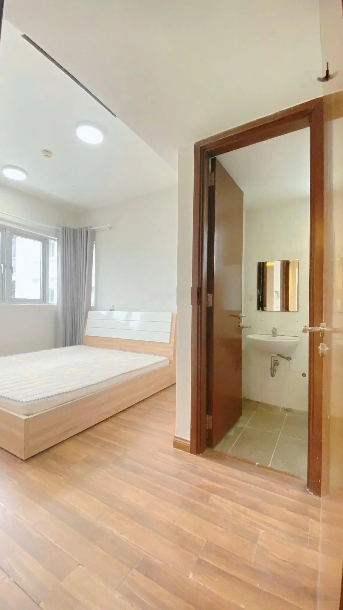 Chủ thân gửi bán Ruby đã có sổ 3PN-2WC(84m2) có ban công view cực đẹp