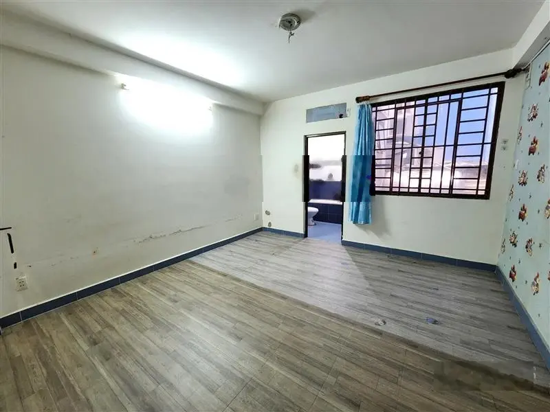 HIẾM! Đường 12m có vỉa hè Chu Văn An, ngang 4m, 72m2, 5 tầng, cho thuê 40tr/tháng