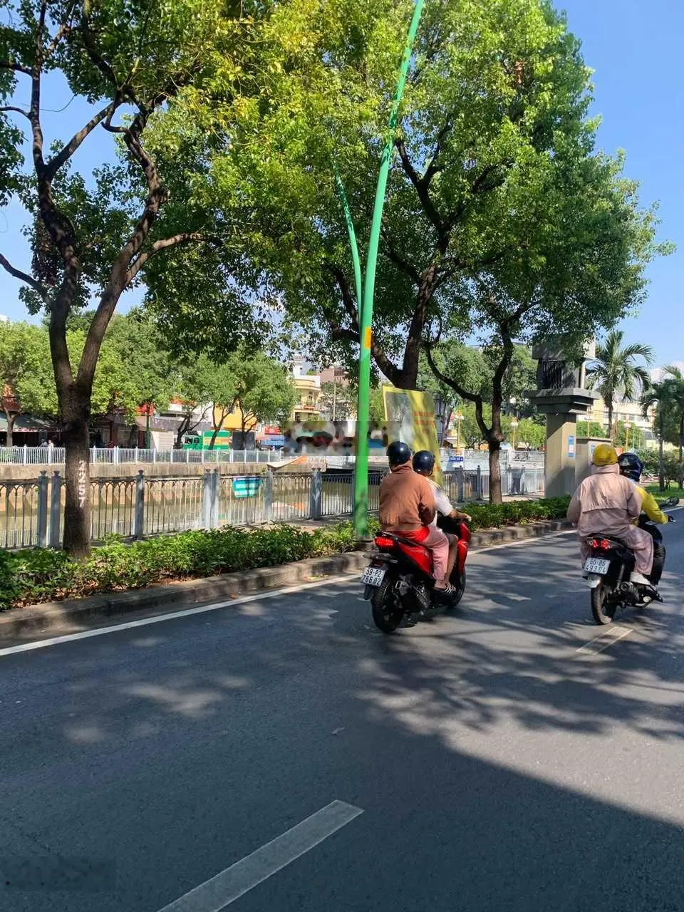 Bán nhà 4 tầng giá 7,8 tỷ, diện tích 32 m2, tại Trường Sa, phường 13, Phú Nhuận