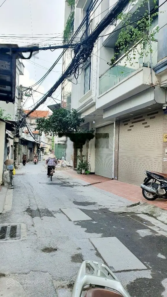 Bát khối 45m2 - 4 tầng , ô tô đỗ cửa, ô tô tránh 30m, gần cầu trần hưng đạo - nhỉnh 7 tỷ