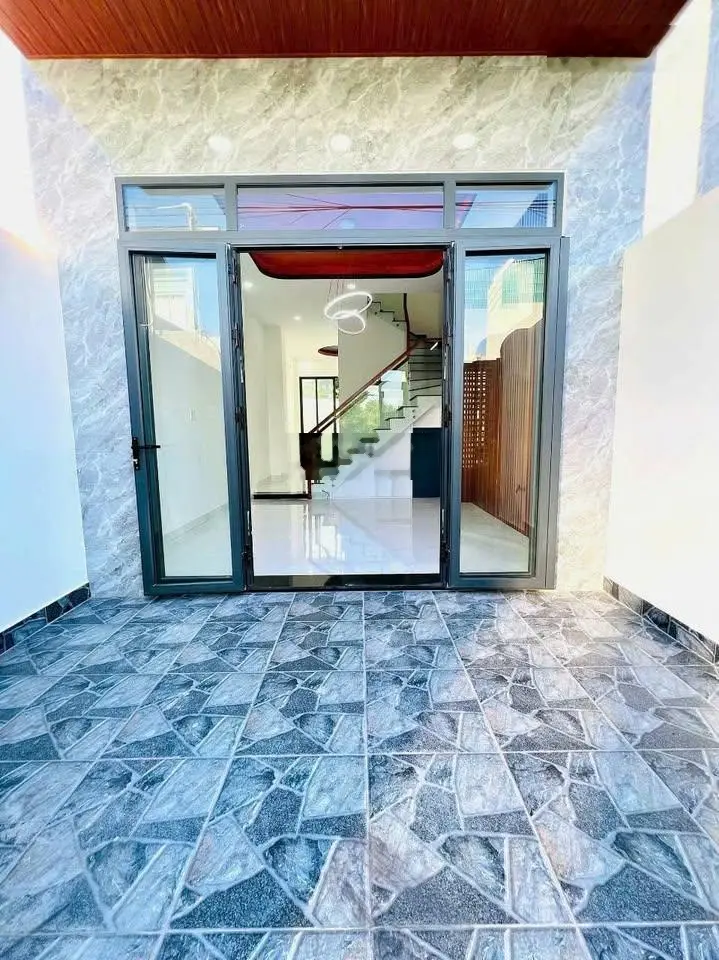 Nhà sổ sẵn ngay vincom plaza, giá chỉ từ 1.95 tỷ, 3pn-3wc, trường thọ, thủ đức, sổ sẵn, đủ tiện ích
