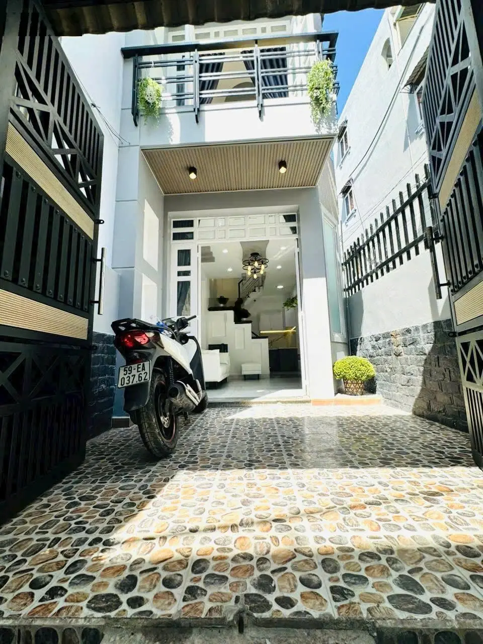 Nhà đẹp, giá tiết kiệm - Nguyễn Du, P7, Gò Vấp chờ bạn khám phá