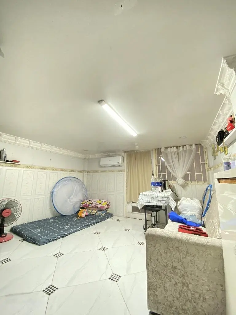 Bán nhà sát MT đường Nguyễn thị tần-chợ rạch ông p2 Q8(4,1x13)5 tầng,HXH giá 9,95 tỷ, pháp lý chuẩn