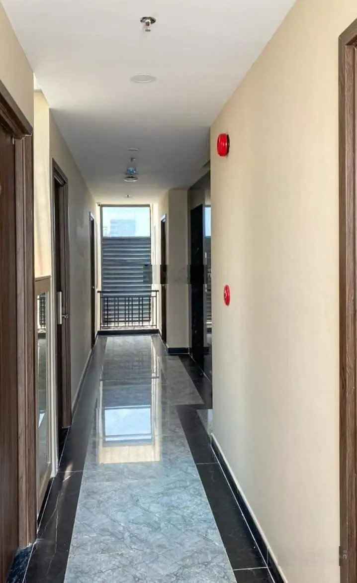 Dòng tiền 3 tỷ/năm! Bán tòa nhà CHDV Đường Nơ Trang Long 282m2 (12m x 20m), 6 tầng, P12, chỉ 53 tỷ