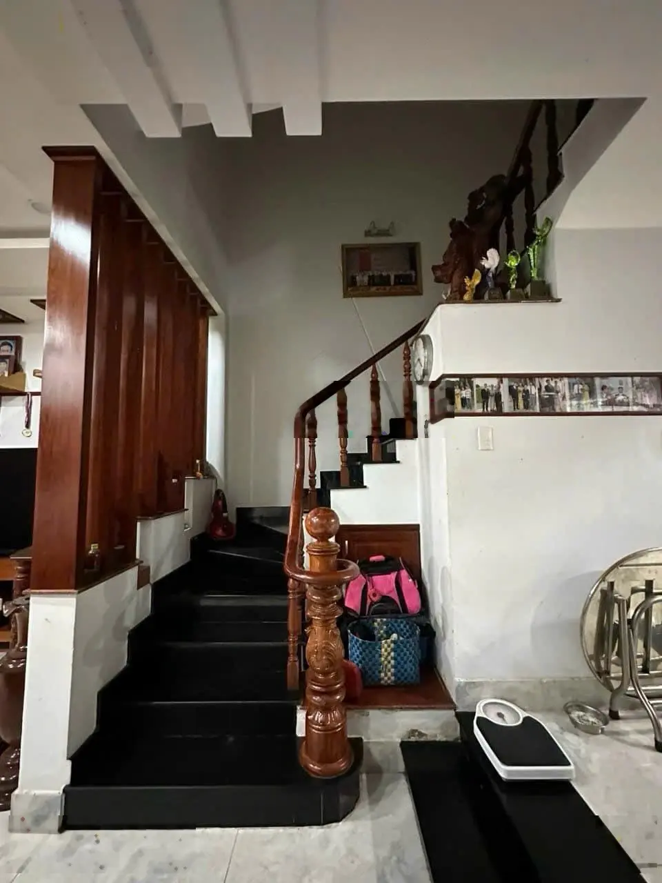 Ngợp Giảm giá bán gấp nhà 2 tầng 5x18m đường 6m xe tải đậu cửa P16 GV
