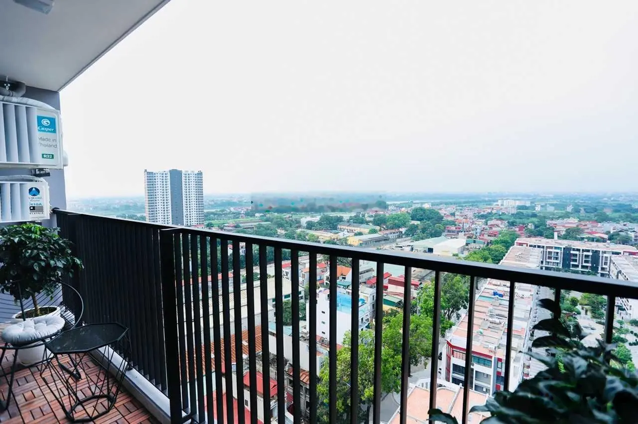 Chính chủ gửi bán căn 73m2 chung cư Bình Minh Garden.Đã làm nội thất, vào ở trước Tết 2025.Có vay