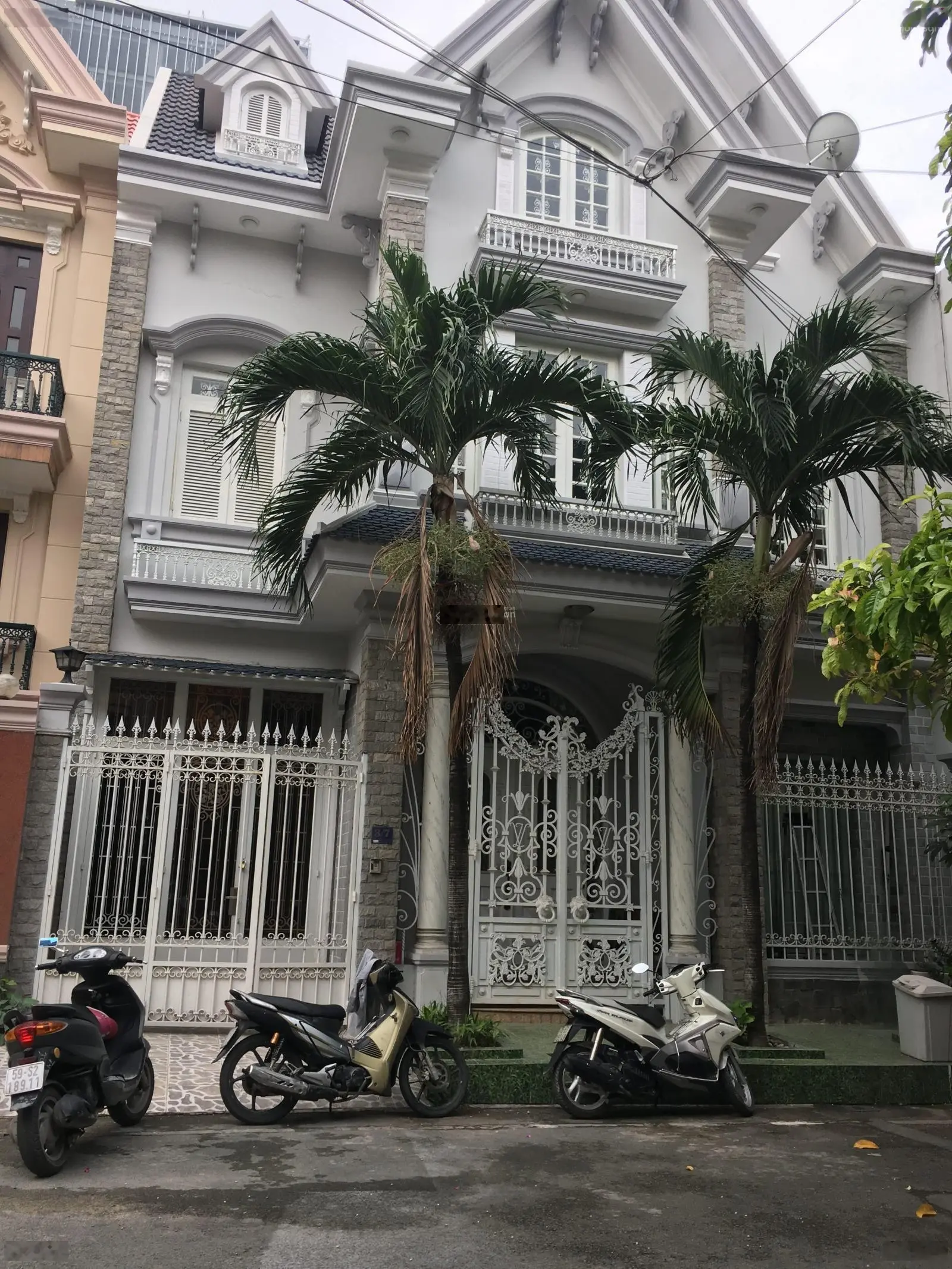 Chính chủ hạ giá cần bán gấp biệt thự đường Lê Văn Sỹ 7.5x17m, trệt 2 lầu, chỉ 24.5 tỷ