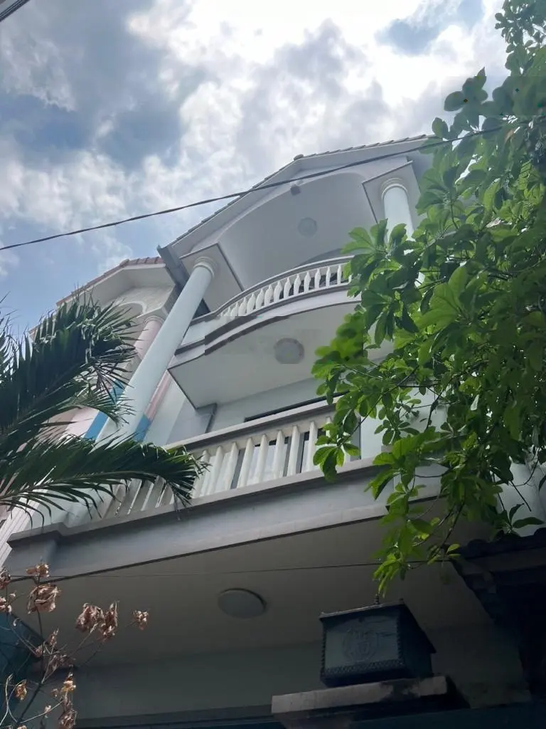Bán nhà hẻm đặng văn bi trường thọ thủ đức 100m2 ngang 8.5m bề thế giá bán 12tỷ