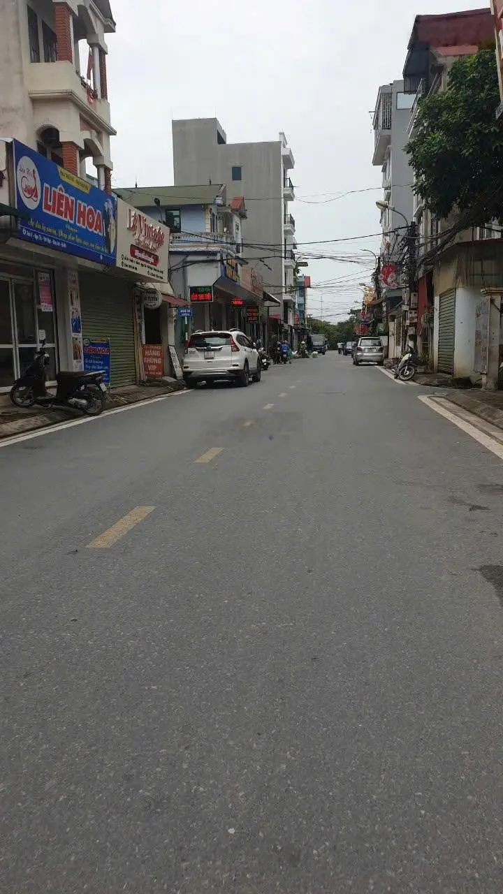 Víp: Ô tô tránh nhau tứ tung, kinh doanh sầm uất, sát cầu Nhật Tân. 111m2 13 tỷ tại Vĩnh Ngọc ĐA HN