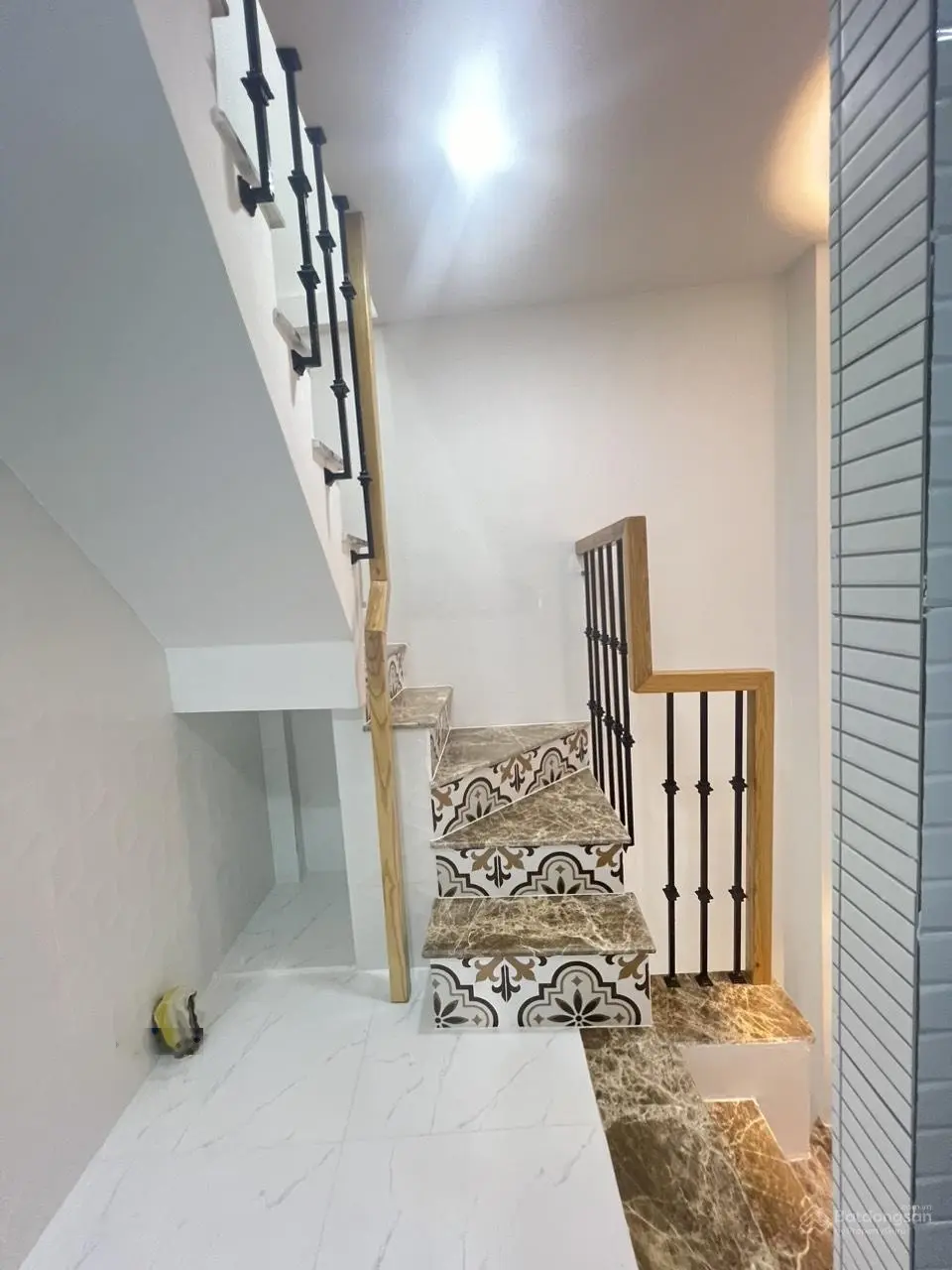 Bán nhà mới 100% cực đẹp Trần Hưng Đạo, P5, Quận 5, hẻm 3m thông cách mặt tiền 20m, ngay trung tâm