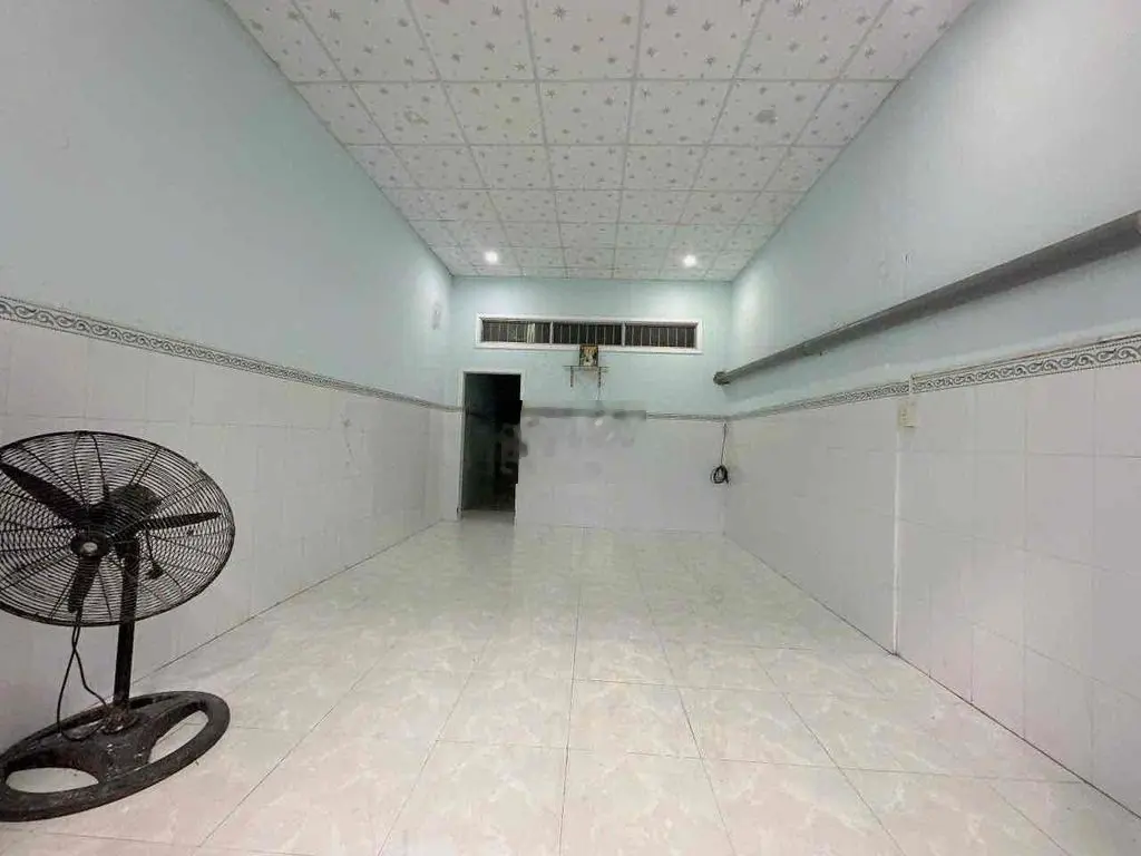Nhà cấp 4 mặt tiền đường hoàng Hoa Thám TP Vĩnh Long