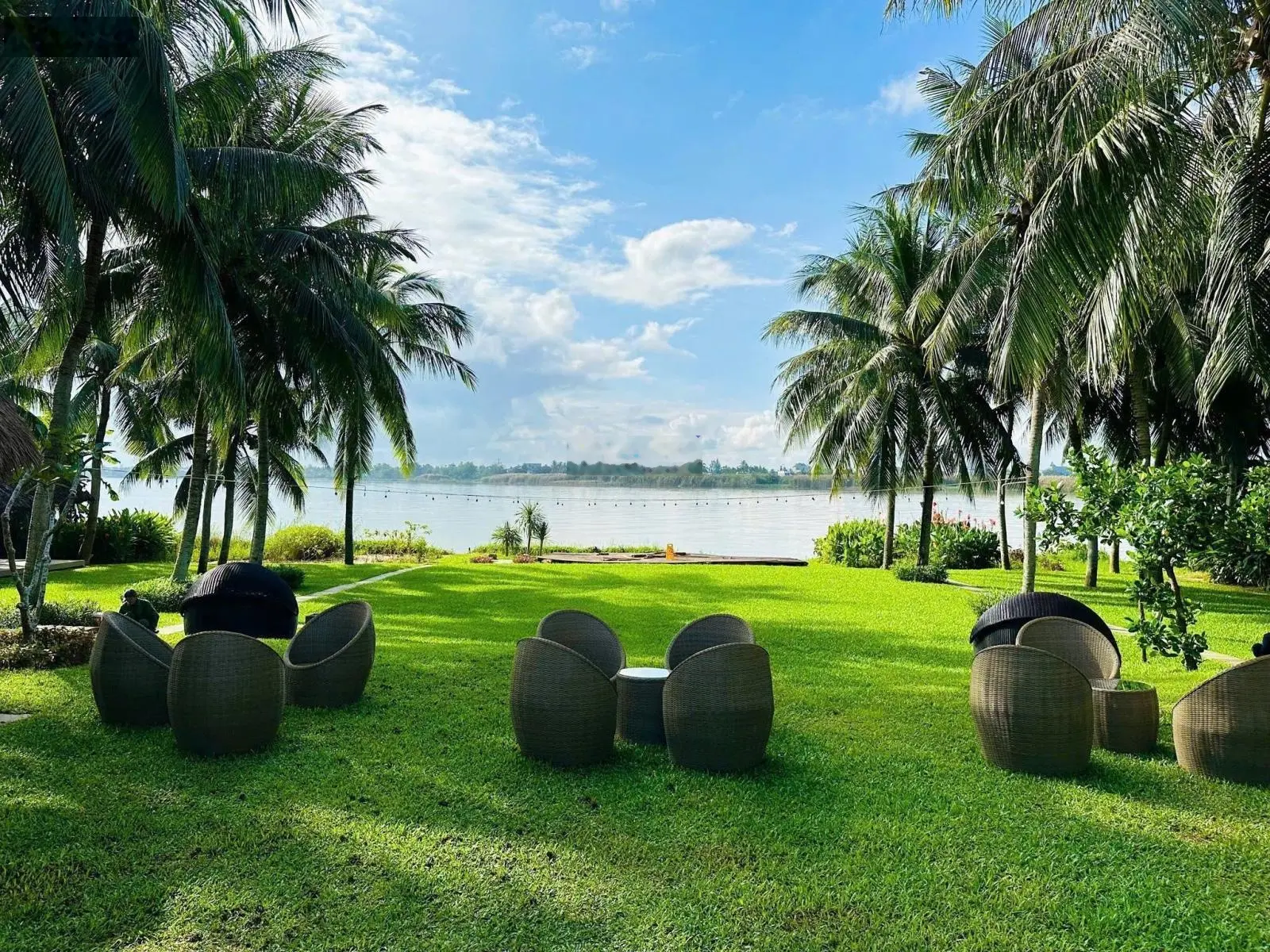 Bán Shophouse 3PN, 3WC Vinhomes Royal Island, Thủy Hà, Thủy Nguyên, Hải Phòng, 9,8 tỷ