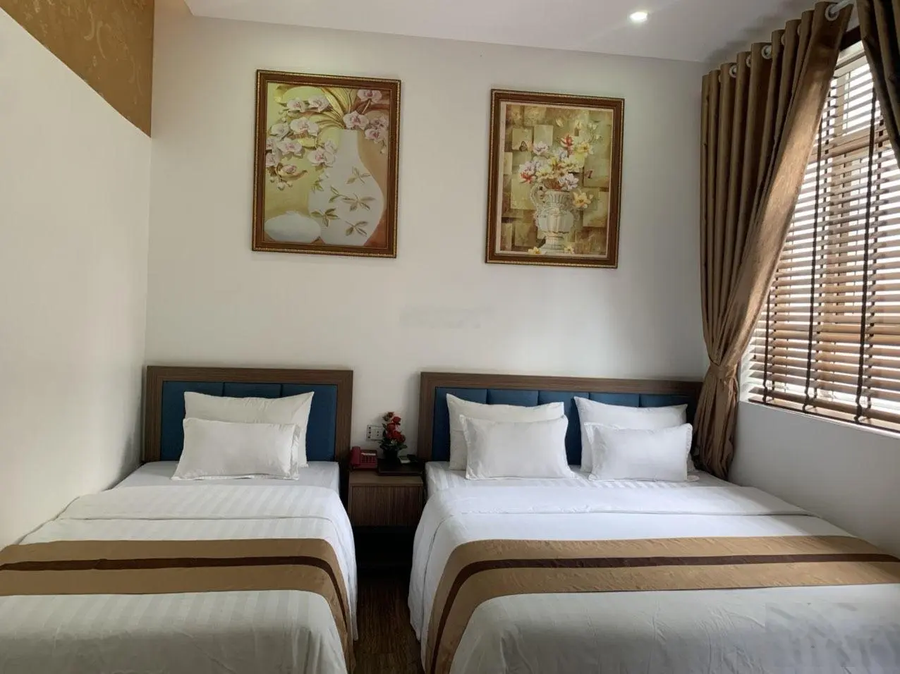 Khách sạn mặt phố Nguyễn Hoàng.79m. 8T, thang máy. 38.8tỷ - SĐCC. Pháp lí KD đầy đủ. Sẵn dòng tiền