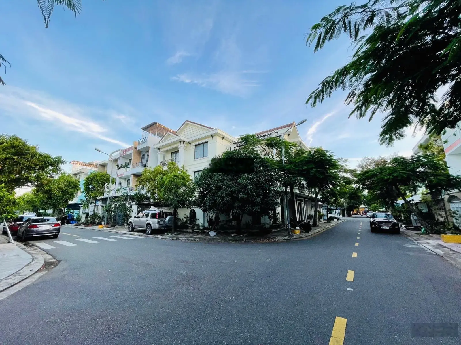 Bán nhà biệt thự hà quang giá cực tốt