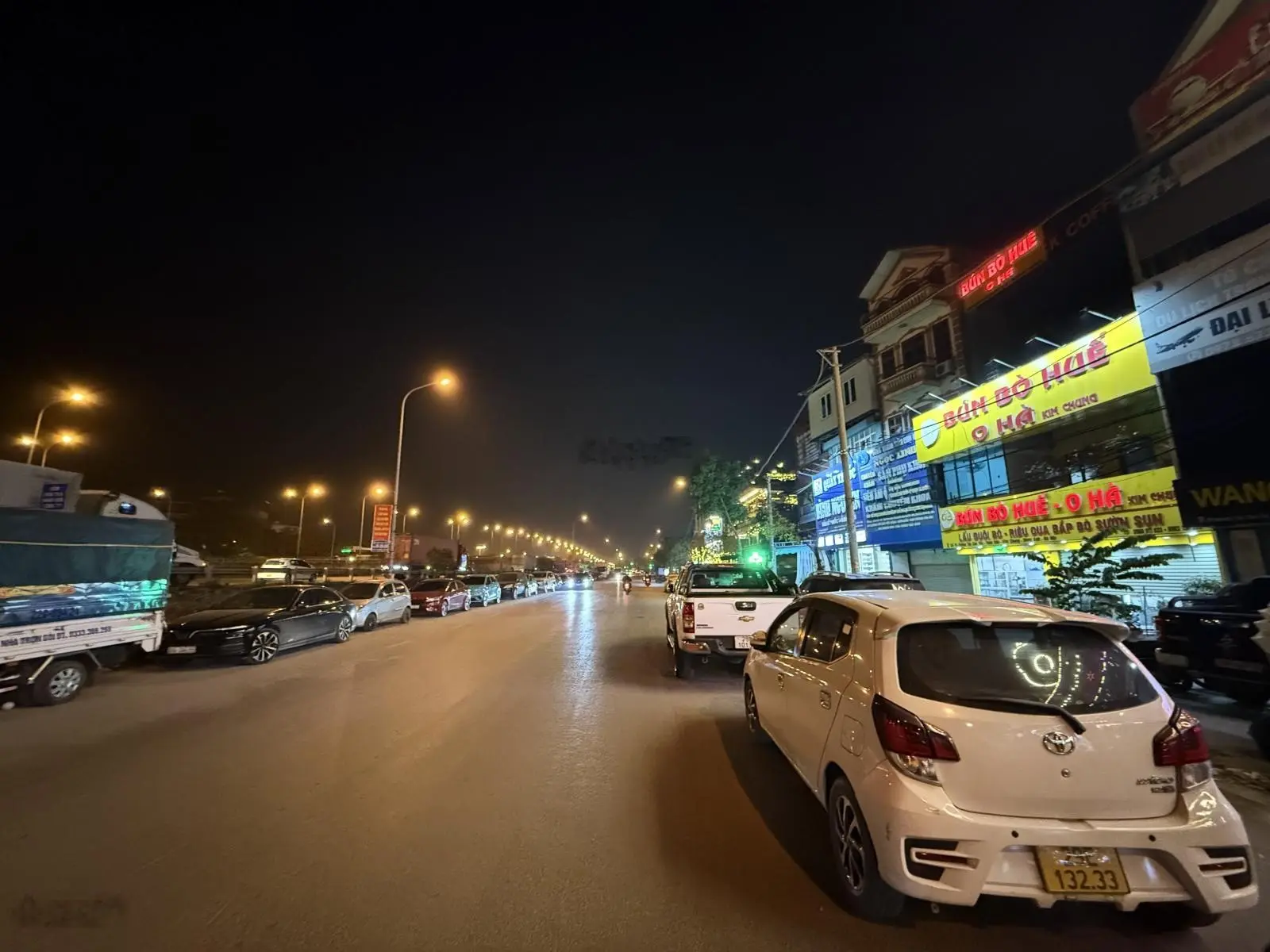 Bán Gấp Nhà 2 Mặt Tiền View Vườn Hoa - Diện Tích 75m - Mặt Tiền 4,3m- Trục Kinh Doanh Tây cao Tốc