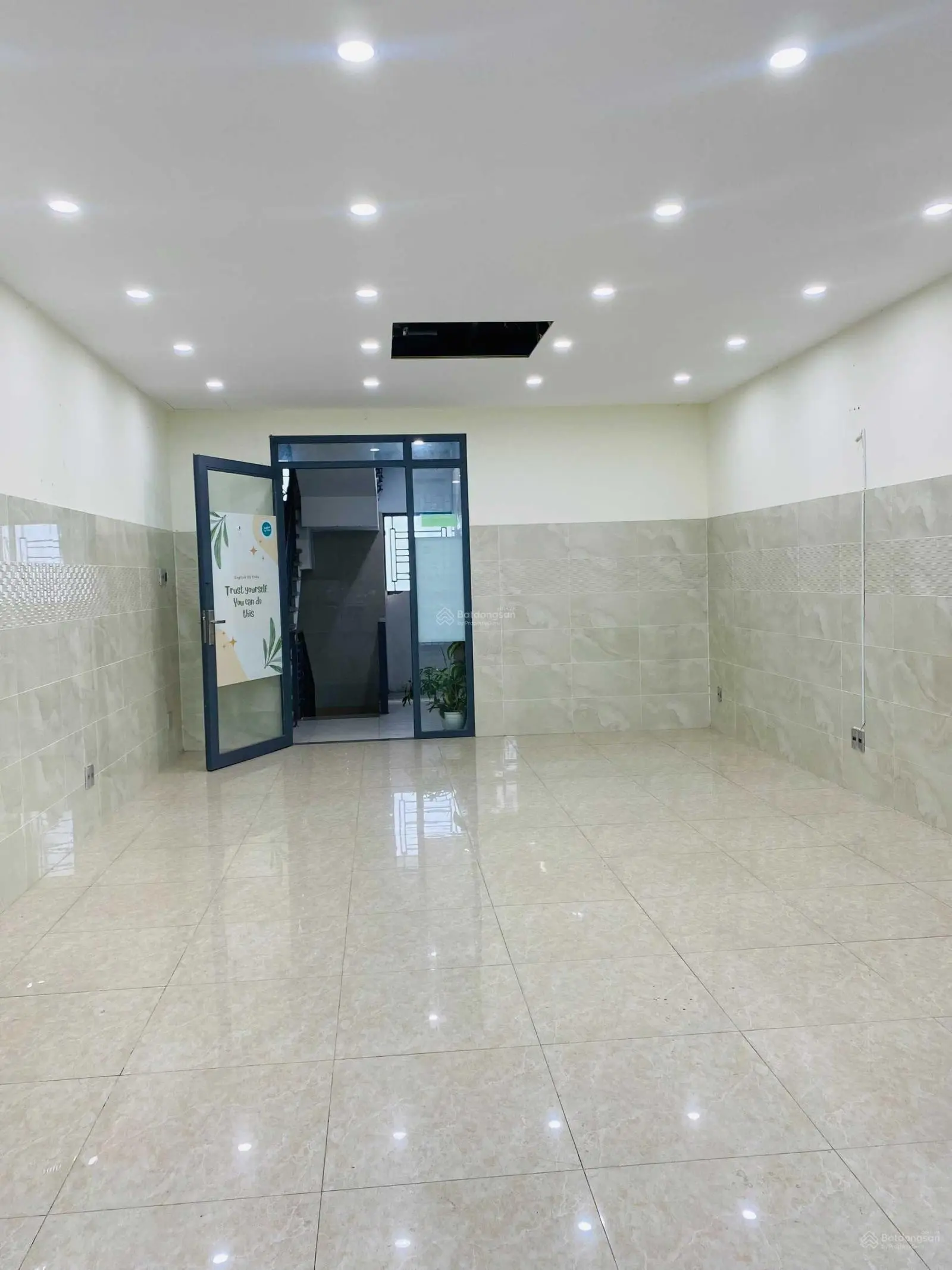 Nhà mặt tiền kinh doanh Đặng Thùy Trâm 5x17,5m hầm 4 tầng đã hoàn công đối diện ĐH Văn Lang