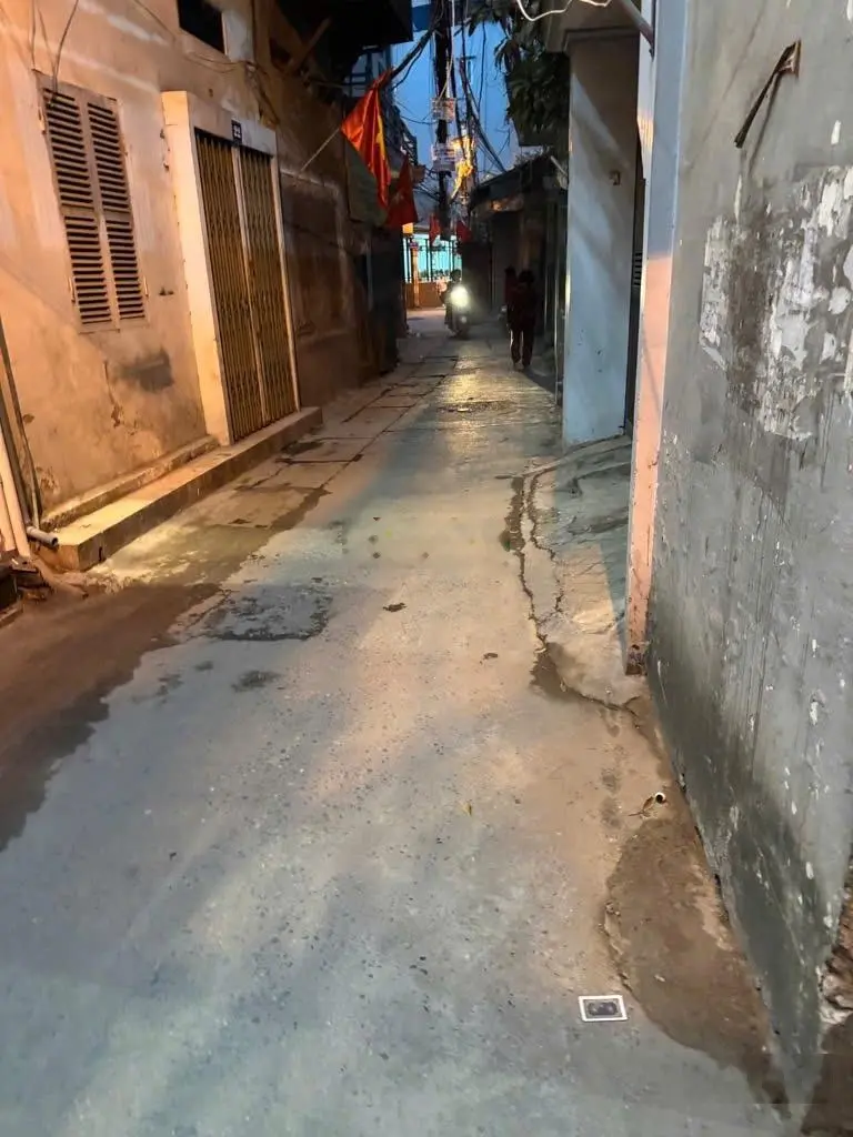 Bán NR ở Hoàng Mai, 6,8 tỷ, 32m2 bao đẹp, giá tốt