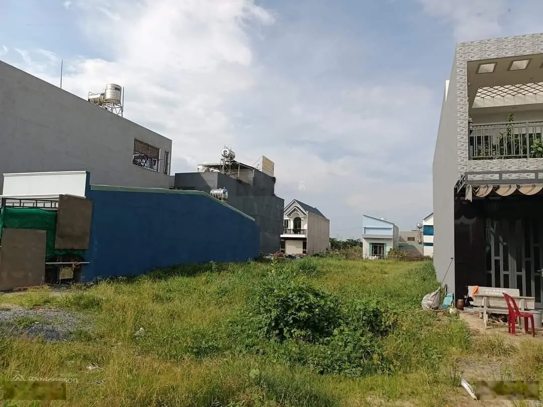 Bán gấp 100m2 đất mặt tiền lê duẫn, 100m2 giá 1 tỷ 5 , gần chợ ,vincom ,tthc long thành , shr ,