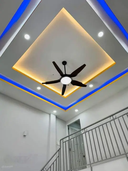 Chính chủ bán nhà cấp 4 DT 80m2 giá 1tỷ850 đường Song Hành gần chợ Tân Hiệp Hóc Môn sổ hồng riêng