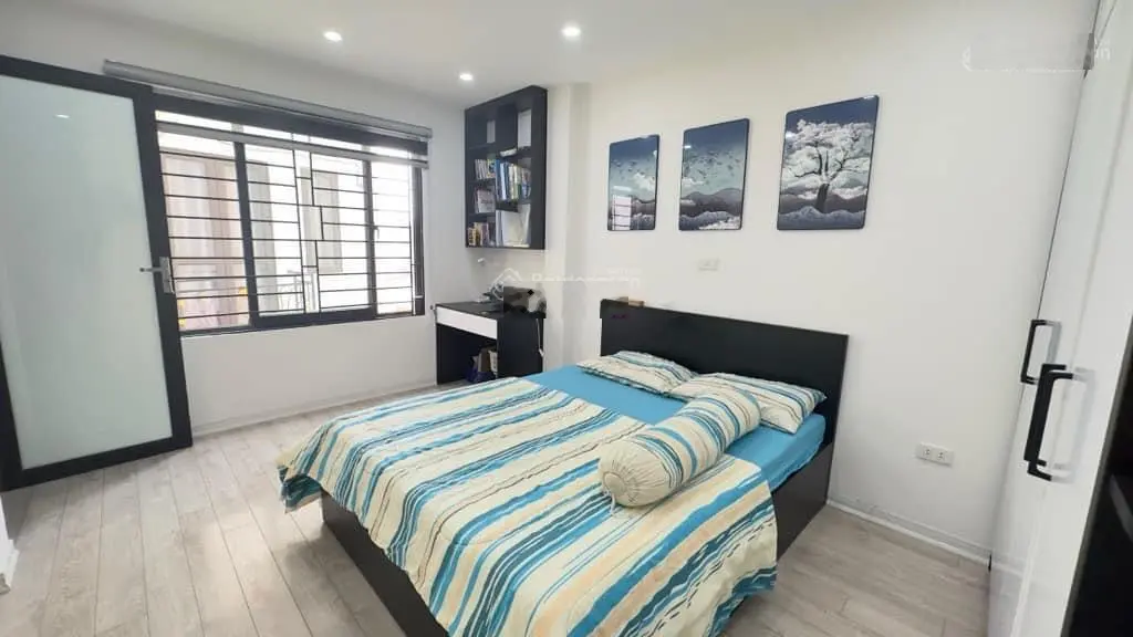 Duy nhất 1 căn 2 thoáng - Ngõ 118 Nguyễn Khánh Toàn 80m2 6 tầng ôtô tránh chỉ 24.3 tỷ