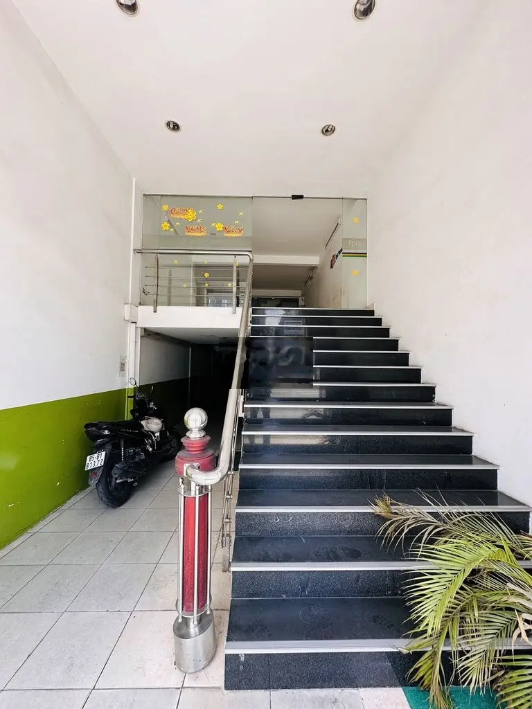 Ngộp Bank Từ 26 tỷ về 22 tỷ Mặt Tiền Phan Đăng Lưu góc Phan Xích Long