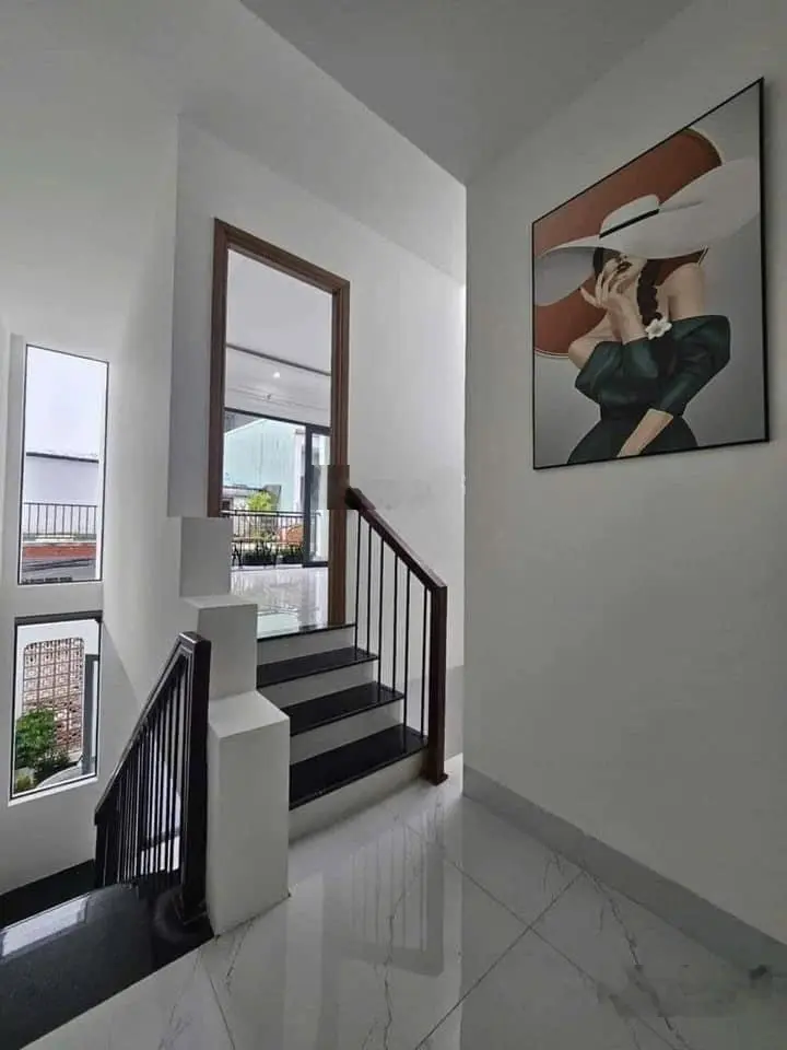Nhà Hoàng Phan Thái, Bình Chánh. 80m2 - 1 tỷ 955. 1 trệt 1 lầu.Ngay chợ Bình Chánh. SHR.