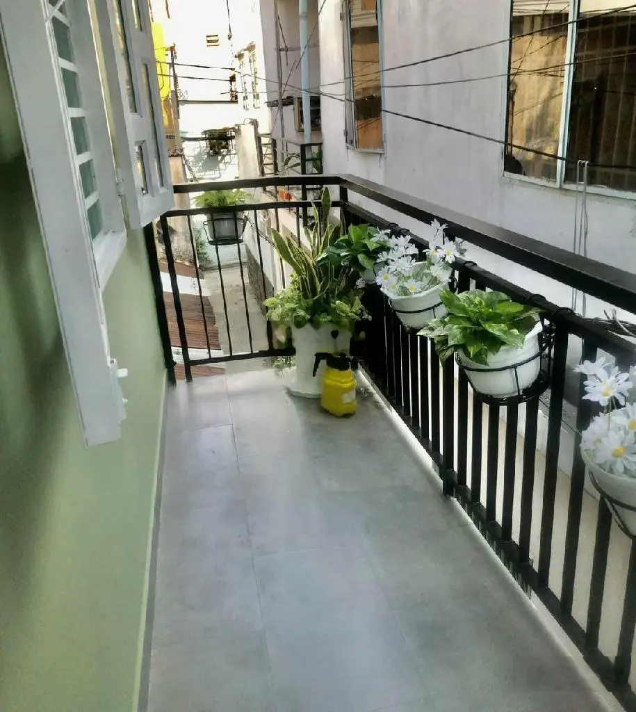 Nhà đẹp chỉ nhỉnh 3 tỷ, ngay ngã tư hàng xanh quận bình thạnh