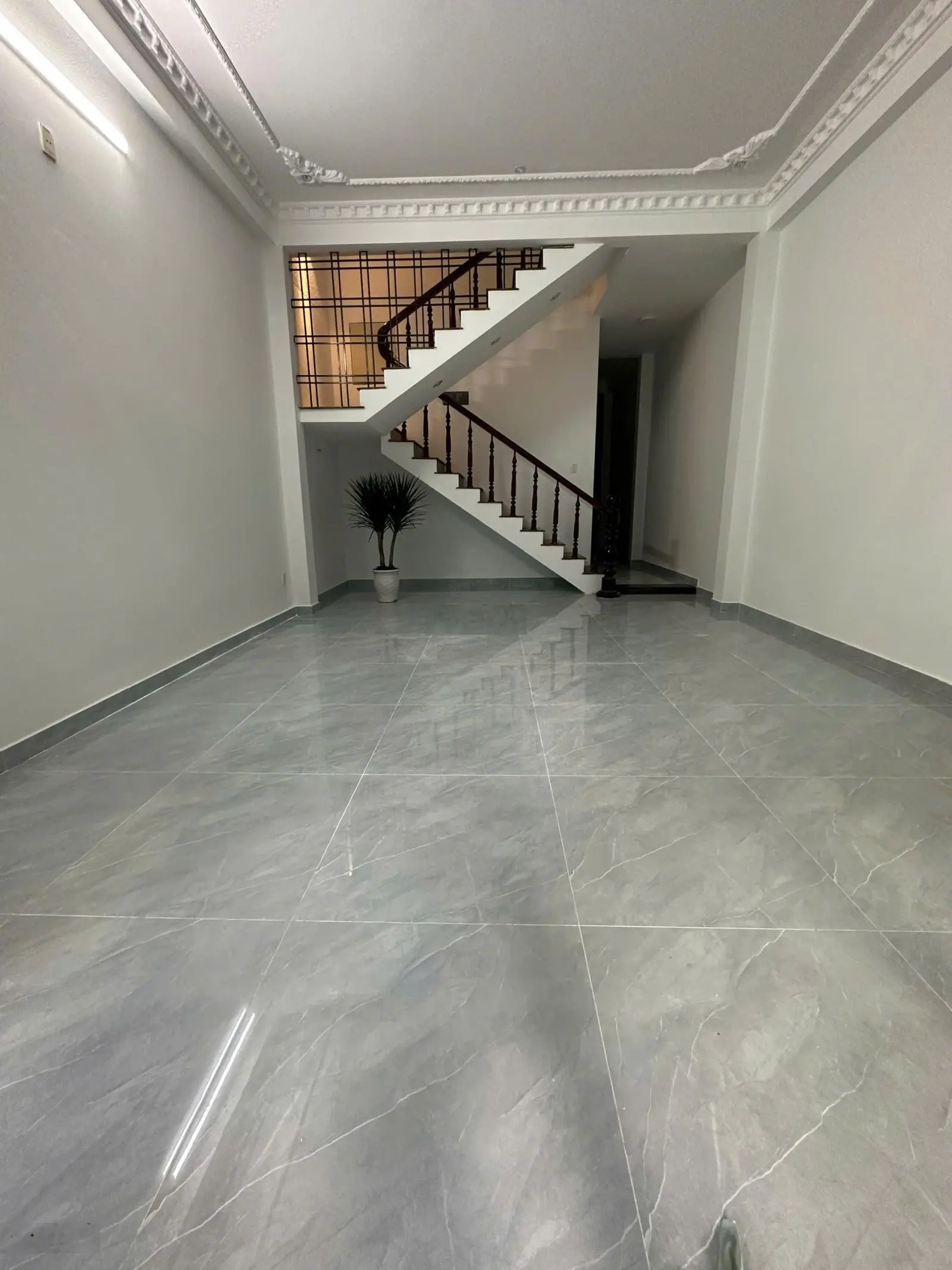 Bán nhà 2 tầng mặt tiền Lê Đại, Hòa Cường Bắc, Hải Châu, Đà Nẵng